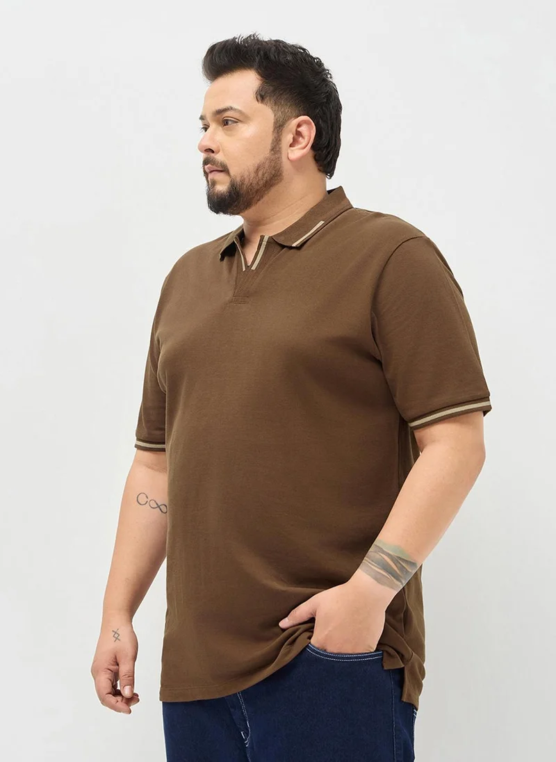 Urbano Fashion Urbano Plus Men's Dark Brown Solid Regular Fit Half Sleeve Cotton Polo T-Shirt